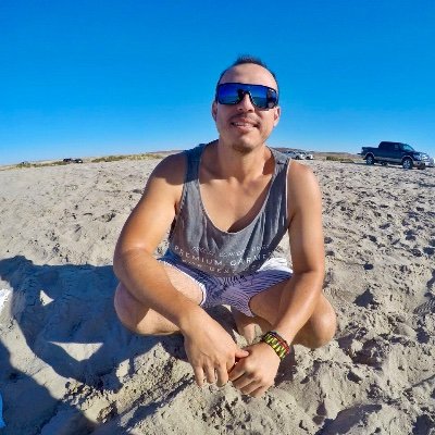 Juliorivermon's profile picture. 