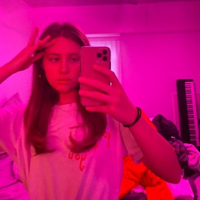 turnermadelain's profile picture. screenwriter / filmmaker/ egomaniac / tiktok is @ madelaineturner