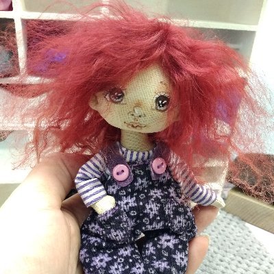 I make gorgeous dolls and fashionable clothes for them