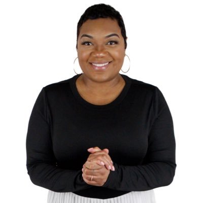 sixfigurecoder's profile picture. Resume, Cover Letter, and Interview Prep services exclusively for Medical Coding Professionals!📚💕