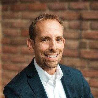 jeffreyt_miller's profile picture. Slave of Jesus Christ, Husband to Lauren, Dad to Mallerie, Camryn, and Kensley, Estimator at Mid-South Roof Systems, St. Louis Cardinal fan!