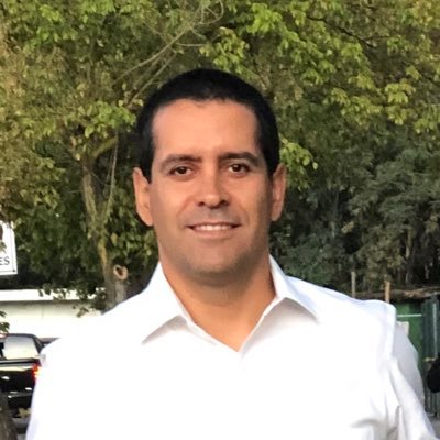 observador_15's profile picture. 