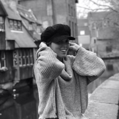 ColombaRothmann's profile picture. Interna de Enfermería Uandes 💉💙