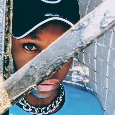 Trapper|graphic designer|photographer
hip hop dancer|amapiano dancer💛🖤
App:+27722993892
I.G:@_jay.og_2020
💛ytl💛
https://t.co/LiFHZ6KcBc