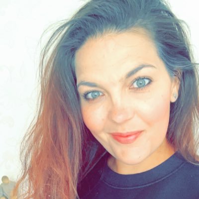 jodiehenricksen's profile picture. Hatha Yoga Teacher | Owner of @littletreeyoga