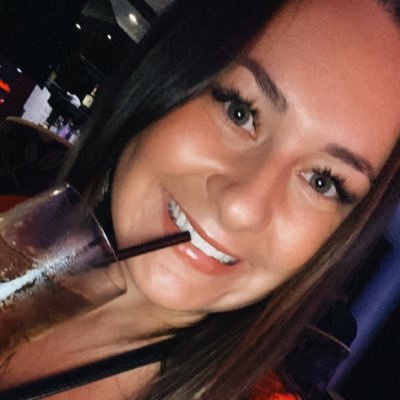 CarlyeBertwell's profile picture. 