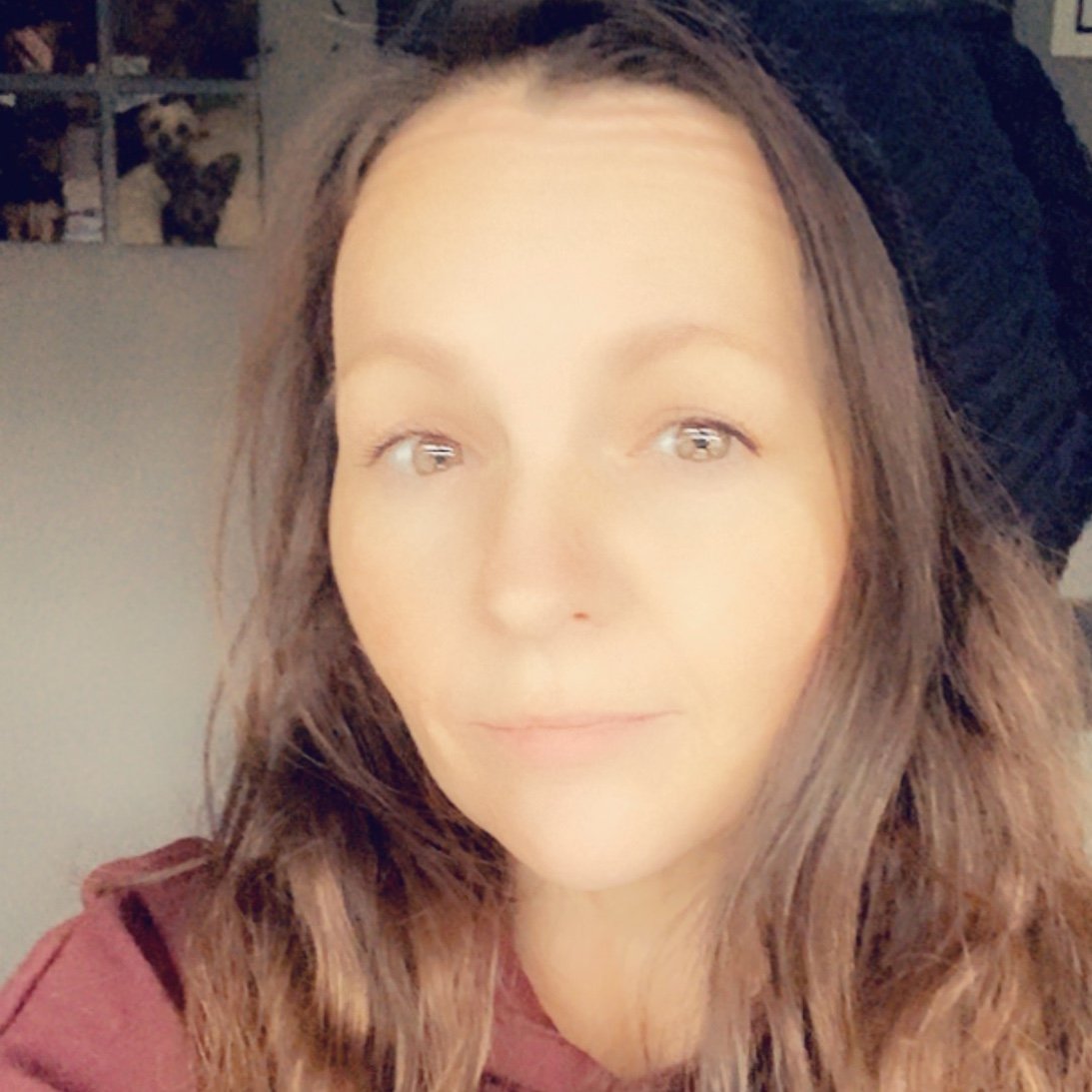 hyperhellen1's profile picture. 