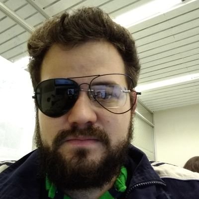 Alienígena intercambista 👽
Palmeirense 🐷
Segundo melhor surfista do meu prédio🏄
Nada aqui é levado a sério então não leve isso a sério.
Luiz David