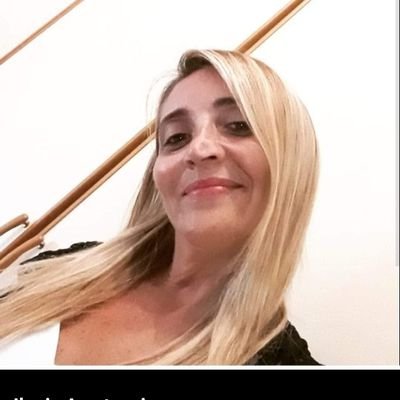 ileniamatucci1's profile picture. Ci vogliono settantadue muscoli per fare il broncio ma solo dodici per sorridere. Provaci per una volta"💕