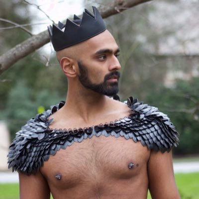 Another Brown Homosexual. Obsessed with fitness, Bravo TV, pop culture, and Batman. insta & Tik Tok: @aj_thirsttrap 👨🏼🤝👨🏾:@ThicDaddyDustin