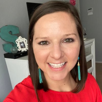 Elementary Assistant Principal 📚❤️ 🙌🏻🎉. Chihuahua lover. L2 CrossFit Coach🏋🏼♀️ 🙌🏻💖. Jesus is LORD 🙏🏼🙌🏻