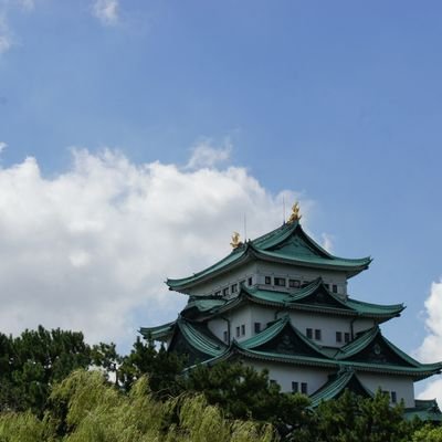 職場でSNS初心者慣熟用で始めるも皆巣立ち管理人の個人垢に😅基本メシ垢 ゆる~く更新中❗️ いつもありがとうございます🥰気まぐれ投稿✨ 無言フォローお許し下さい😋/エロ勧誘系副業系✖ /YouTube登録✖/DM✖