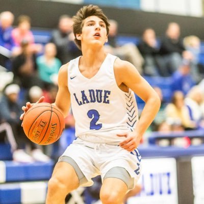 Ladue Basketball #2 2023 Point Guard/ Gateway Basketball Club @GatewayBBall @LadueBBall GPA 3.98 Email: jackmsteinbach@icloud.com