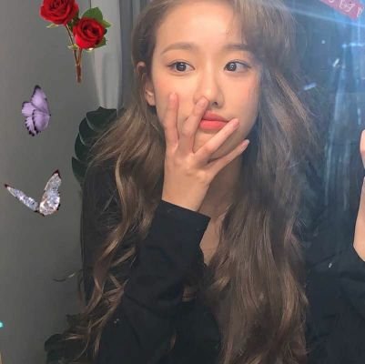 𝓡𝓟 • @APRIL_DSPmedia 99`s angelic visual, whose loving fineapples wholeheartedly ♡