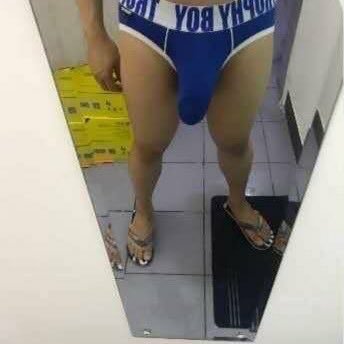 zhanghao141242's profile picture. 重庆嗨主 喜贱狗 喜贱奴 玩嗨艹
微信chengchen868   可直接联系    不是mb 可约