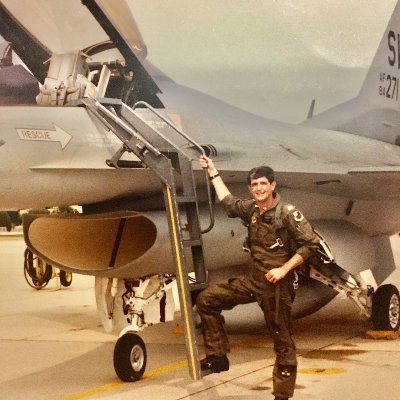 USAF fighter pilot, businessman, father of 5 strong daughters who can't understand why anyone would want a liberal Democrat to run their government.