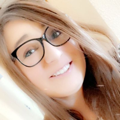 alyssarm96's profile picture. spend my days teaching first grade👩🏻‍🏫