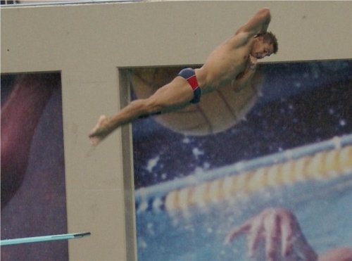 Retired Diver (UofA 2008 NCAA champs!), doing the 9-5 in Silicon Valley, dedicating all remaining time to health and fitness.