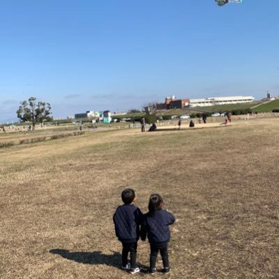 tkssw_SSK1017's profile picture. 家族のために頑張ります。勧誘一切NG。バイナリー、FXを一緒に頑張れる仲間のフォローは大歓迎です。自ら稼ぐスキルを身に付けれるよう日々努力中。気になる人しかフォローバックしません。