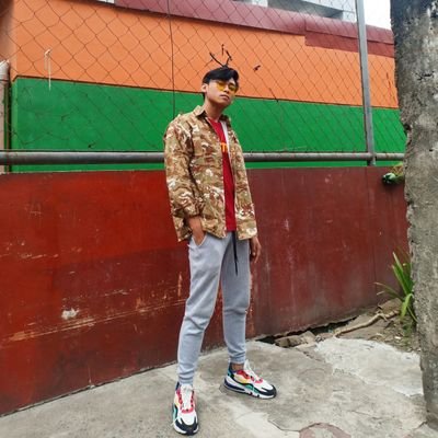 follow me on instagram:
@louismickeyy ✨
2nd twitter account:
@louismaniquizz
