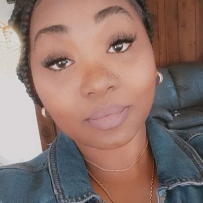 janenoodlez's profile picture. 