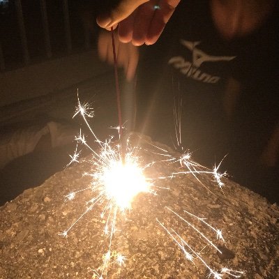 Z7zmrLKX15z77gY's profile picture. 琉医6 10班🏹