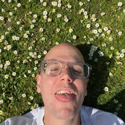 edlilo's profile picture. ɴᴏᴛʜɪɴɢ ᴏꜰ ᴠᴀʟᴜᴇ — ☉ ᴄᴀɴᴄᴇʀ ☽ ᴄᴀᴘʀɪᴄᴏʀɴ ↑ ʟᴇᴏ — ᴛᴀʟᴇɴᴛ: @frfestivals