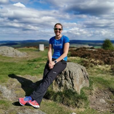 Physiotherapist | 4more outdoor | Scotland | love being outdoor | hiking | mountainbiking | ice-skating