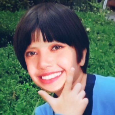 BananaKimu's profile picture. “LILI “ LISAFANS