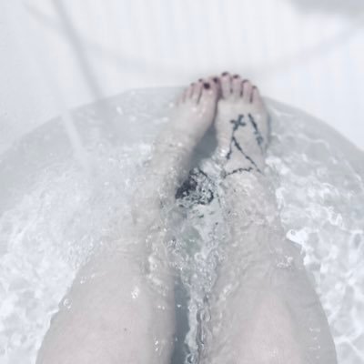 TattoosToes's profile picture. good things cum to those who play 🥰