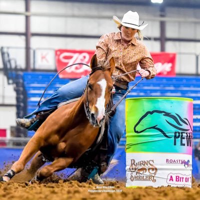 brookeee32's profile picture. 