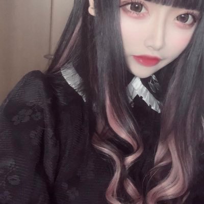 __rvees's profile picture. 自分の日常を豊かにしたい🌟🌟