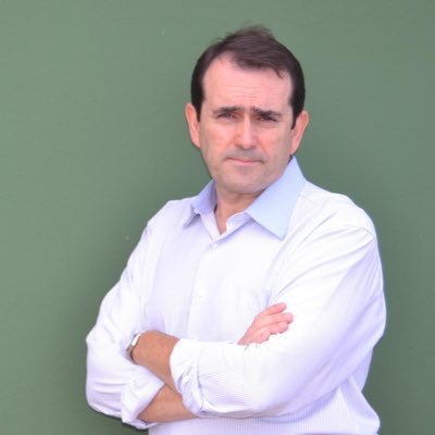 Defiendo la libertad individual, la propiedad privada, la responsabilidad personal y la no agresión. Detesto la impostura de nuestro tiempo. #VLLC!