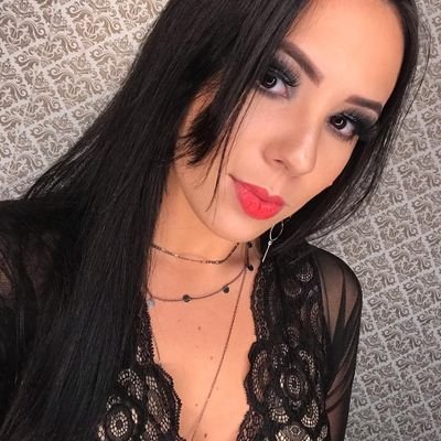 Thais (@Thais60122831) / X