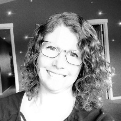 kareny1212's profile picture. Married, Mom, ❤️ my family, the ocean, my doggies & 49ers #LoveIsLove #BLM #HateTrump #PaperBallots #UnfuckAmerica