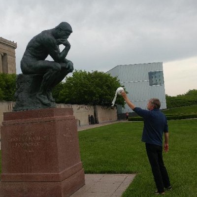 tellsomebodynow's profile picture. Tell Somebody was broadcast 2005-2016 on 90.1  FM KKFI https://t.co/g2wMNP0qWQ