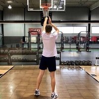 Eli White (@e___whitee) 's Twitter Profile