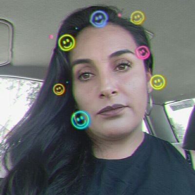 ElizabeGardu's profile picture. 