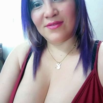 Colombiana 😈❤️ bien tetona y culona, apretadita lista para cumplir todas tus fantasías😳🤭 sexo, sexcam y packs... Si te interesa escribeme bb y quedamos 💲🤭