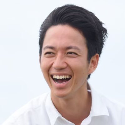 nakazat_okinawa's profile picture. 必死に学んで動いて、月収30の💻フリーランス4年目 | 適応障害で倒れて働けなくなり退職へ。 | フリーランスの道。 | 次の夢は経営者！🔥 | 心を病んで、特技が無い僕でもフリーランスで結果が出せた考え方や行動について。自分の足で立ちたい人のモチベーションが上がるツイートを心がけてます😊
