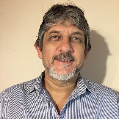 I'm an ITC,RDi & PLM Sales Professional with 30 years experience. Engaged, responsible and passionate about my work. Looking for new targets and goals to meet.!