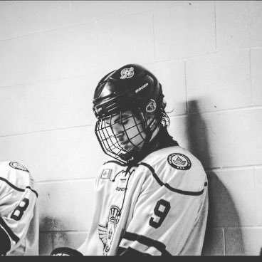 dimi_carval's profile picture. Irish ☘️ junior c #9