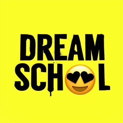 Ik ben de allergrootse #dreamschool fan 😍😍😍 en ik vind dat ze de ring moeten winnen! jij ook stem dan ook via de link ⬇️⬇️
