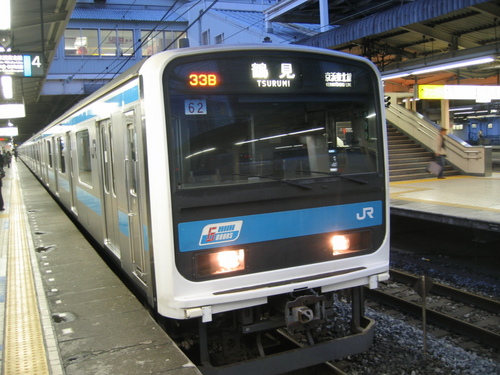京浜東北線の鶴見行きの電車は希少ですね。訳あってなんだかんだで押し付けられて地元の自治会長にされてしまった者の末路の日記。