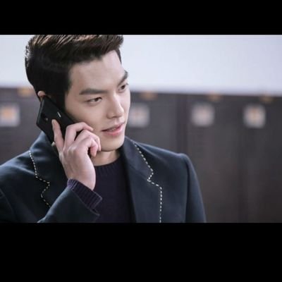 BlueAlien_10's profile picture. An alien living on Earth.