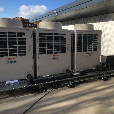 Air Conditioning, Refrigeration and Ventilation Installation, Service and Maintenance Engineers with over 25 years experience