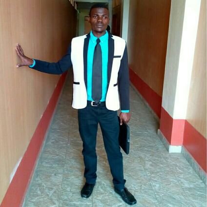 FBatambuze's profile picture. software Engle emerging