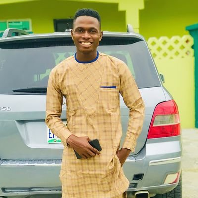 LIFE COACH ||PUBLIC SPEAKER ||WRITER ||THE PERFECTSHIP||
I HELP INDIVIDUALS DISCOVER,DESIGN AND DEVELOP THEIR PLACE IN LIFE;RELATIONSHIP,CAREER AND ACADEMICS