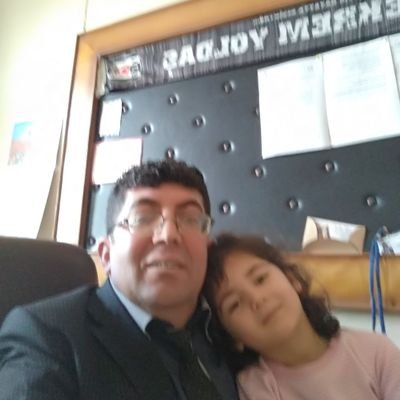 Bizim mevziden attığımız her mermi düşmanadır.
Eğer dosta değdiyse, 
bizde yanlış yoktur.
Dost yanlış mevzidedir.....