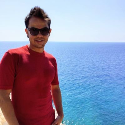 YeferDMarin's profile picture. 👨‍💻Software Engineer💻🛠️🔮, ⭐lover☀️ of new technologies and technological trends🛰️🌟